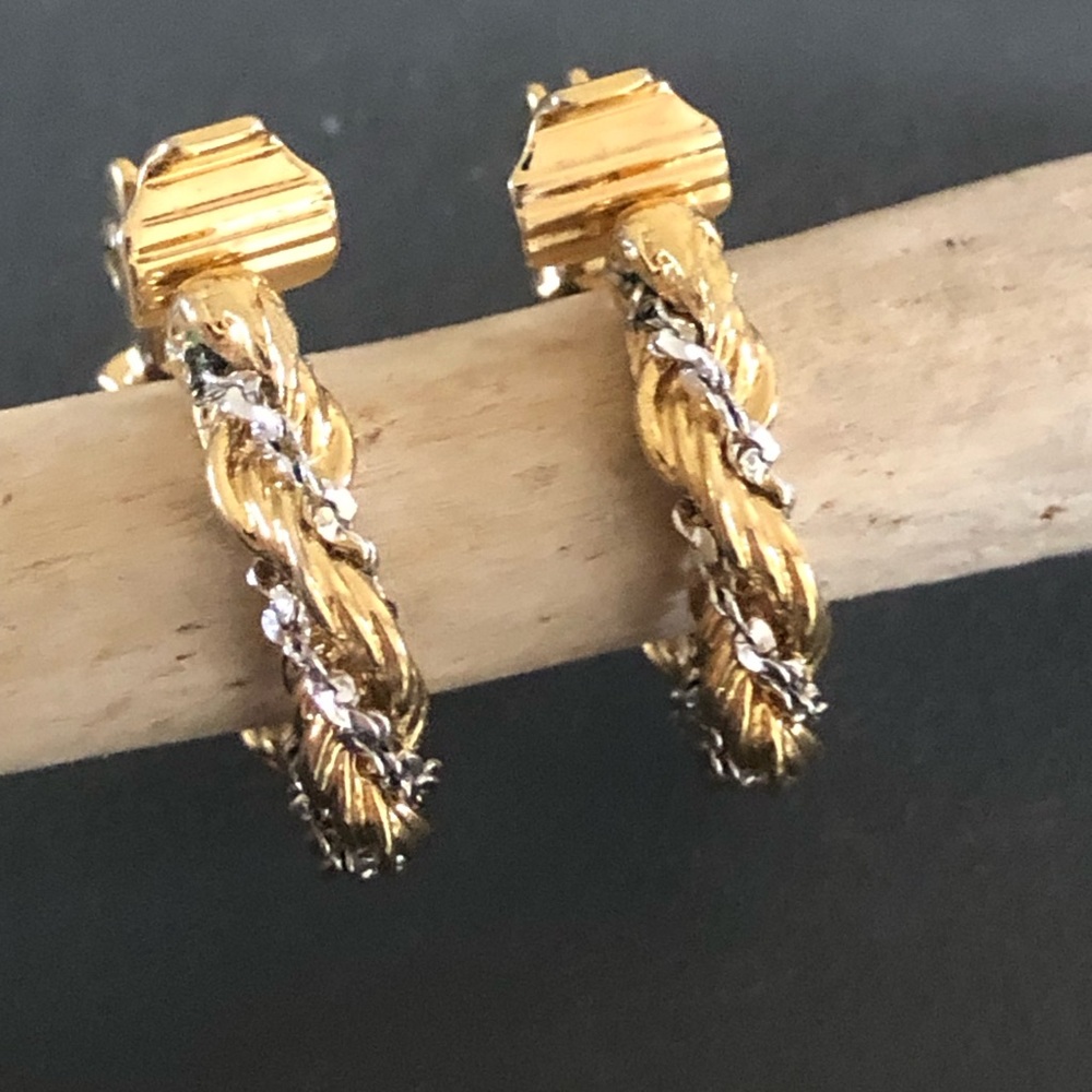 2 Pairs Vintage Monet (1980’s) Gold Tone and Silver Hoop Earrings - Picture 5 of 9